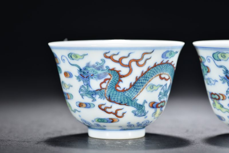 清雍正 斗彩云龙纹杯（2件） - 图3