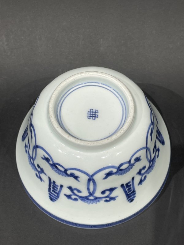 清青花花间寿纹碗 - 图4