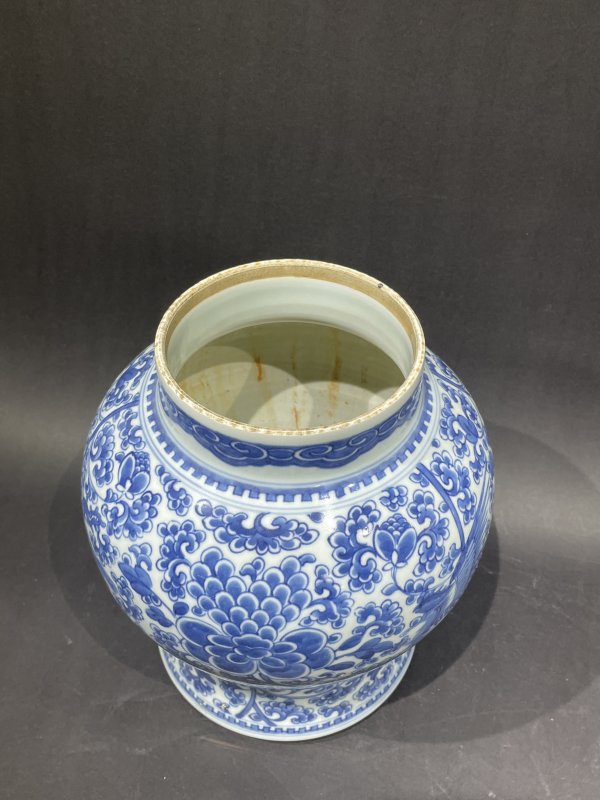 青花凤穿花将军罐 - 图5