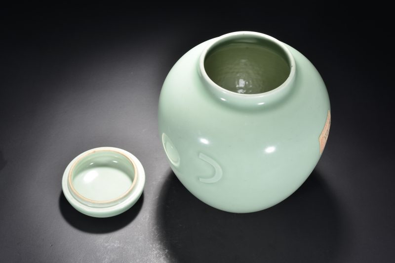 清 粉青釉月牙罐 - 图8