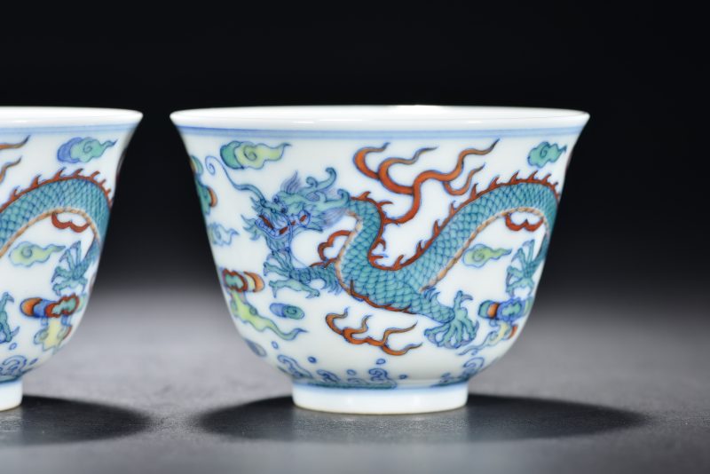 清雍正 斗彩云龙纹杯（2件） - 图4