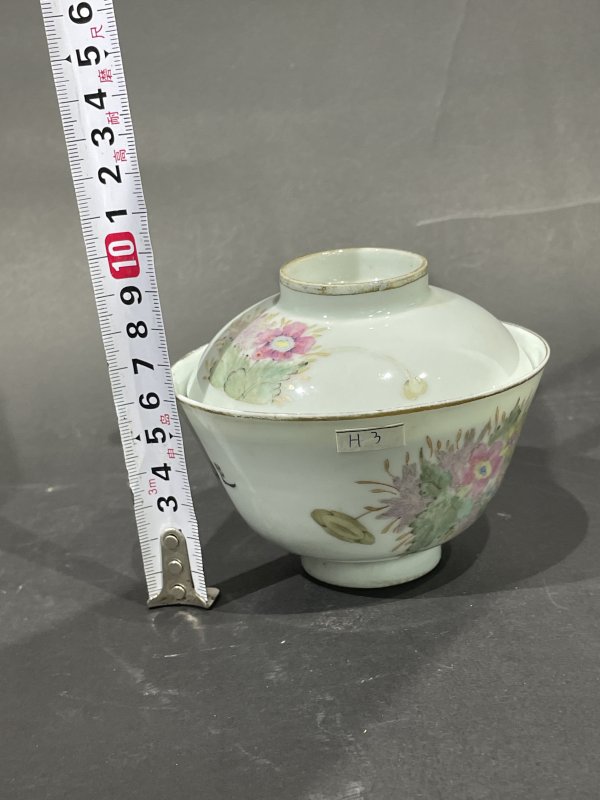 民国 粉彩芭彼花盖碗 - 图33
