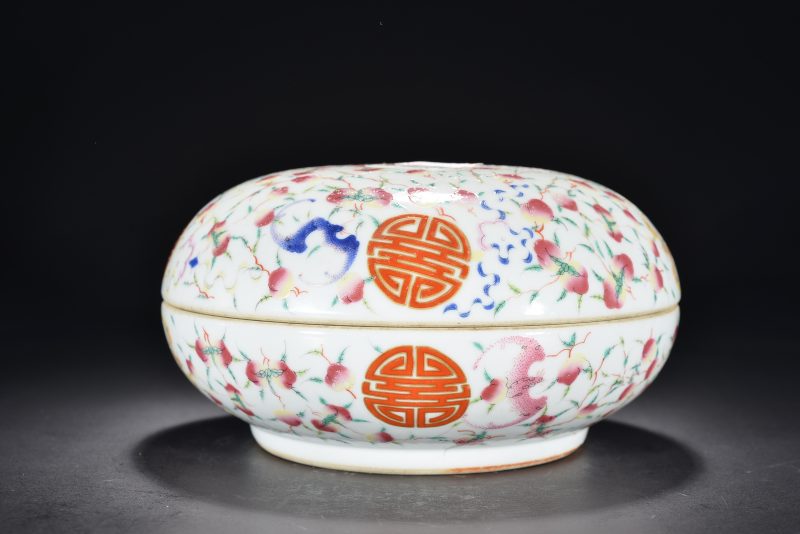 清 粉彩福寿纹捧盒 - 图5