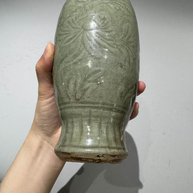 明代 龙泉窑青釉刻花灯笼瓶 - 图6