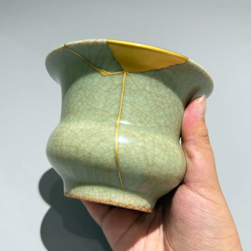明代 龙泉窑梅子青釉渣斗 - 图7