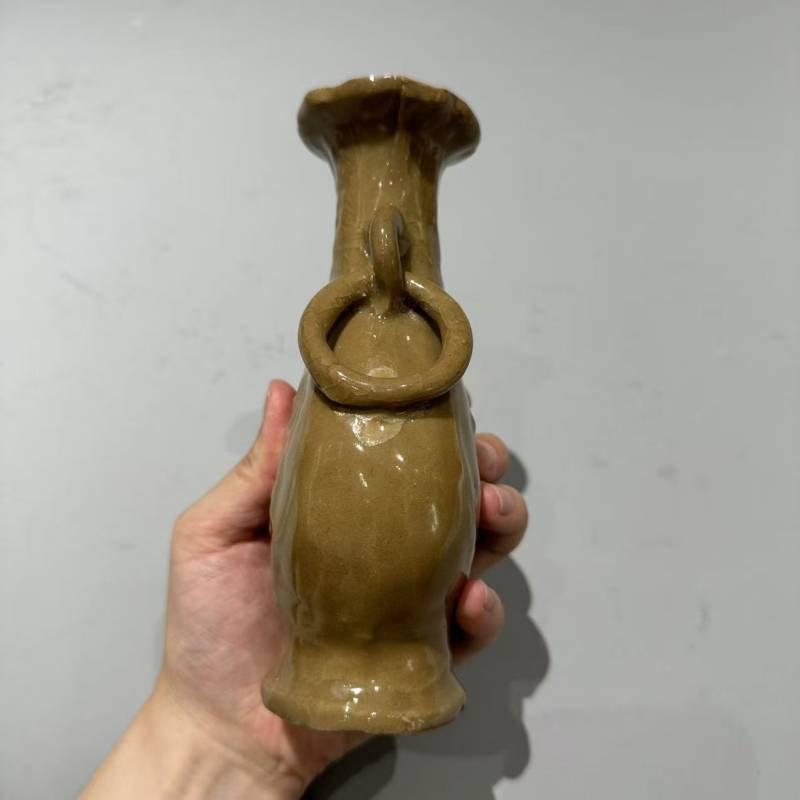 明代 龙泉窑青釉福寿挂环瓶 - 图8