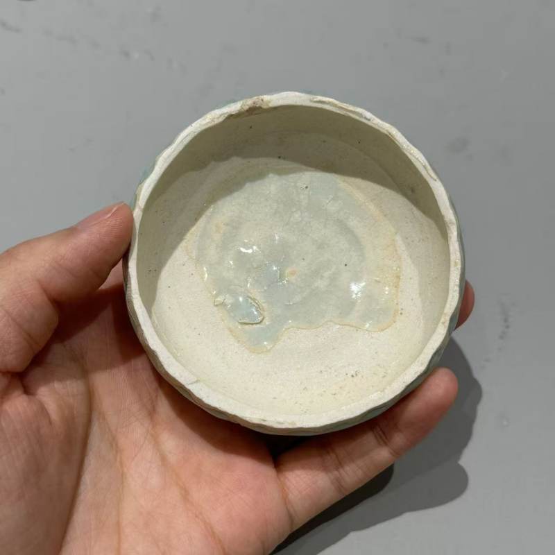 明代 青白釉印花粉盒 - 图6