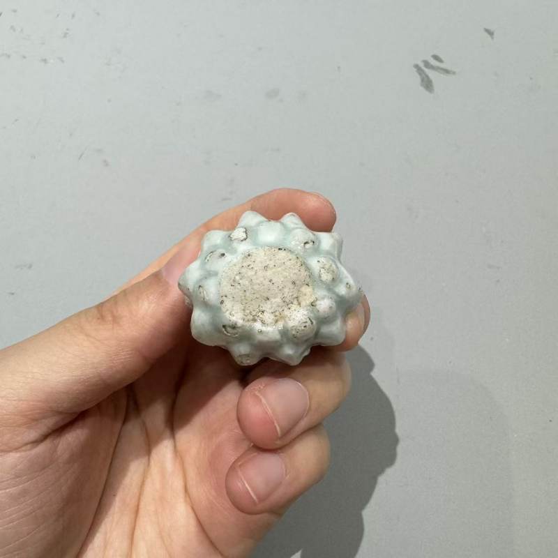 明代 青白釉旺财摆件 - 图7