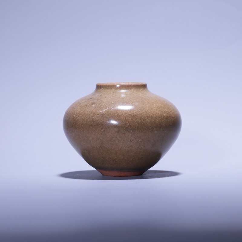 明代 龙泉窑米黄釉水盂 - 图1