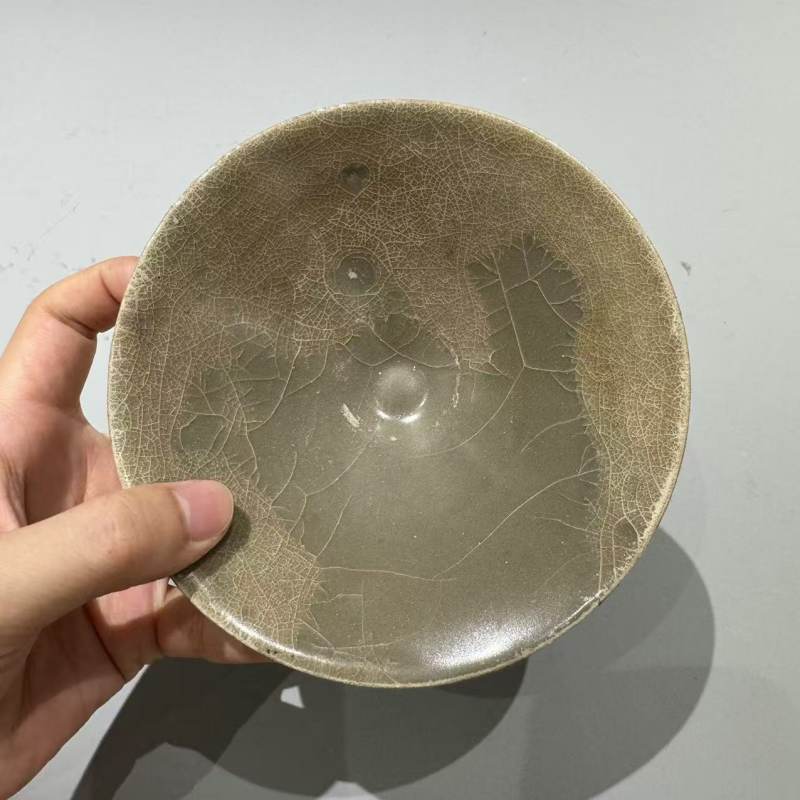 明代 龙泉米黄釉斗笠碗 - 图5