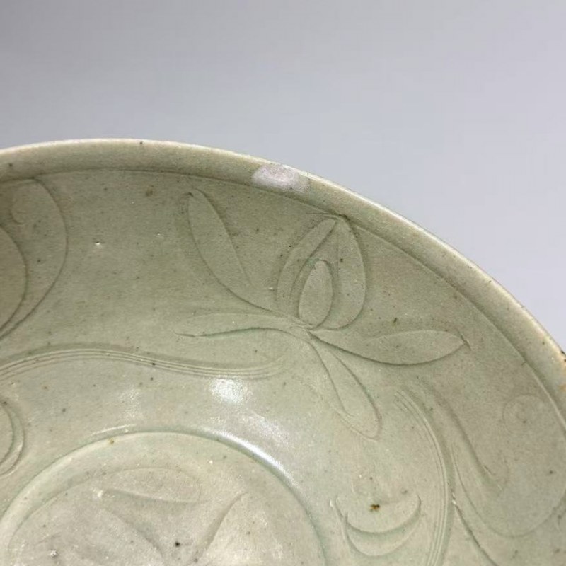 明代 龙泉窑青釉刻花碗 - 图4
