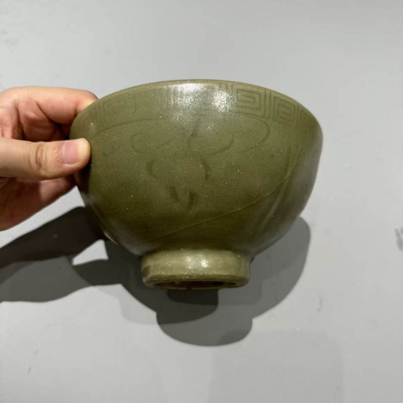 明代 龙泉青釉印花宫式碗 - 图6