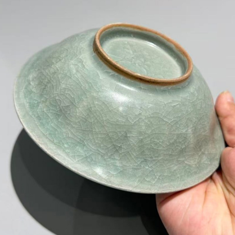 明代 龙泉窑粉青釉冰裂纹莲瓣洗 - 图7