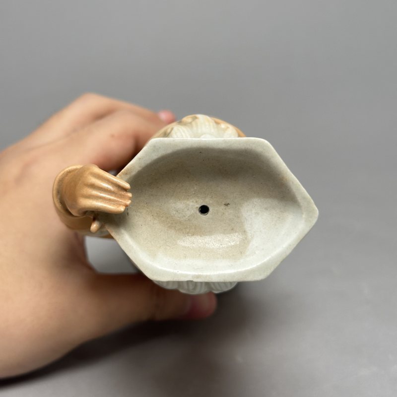 清晚期 矾红小洋人摆件一对 - 图8