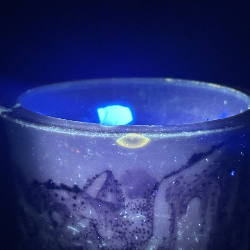 清康熙 青花山水人物图束腰笔筒 - 图13