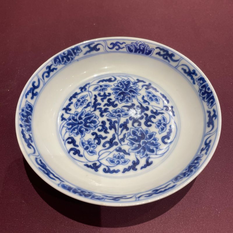 清光绪 青花缠枝莲纹盘 - 图5