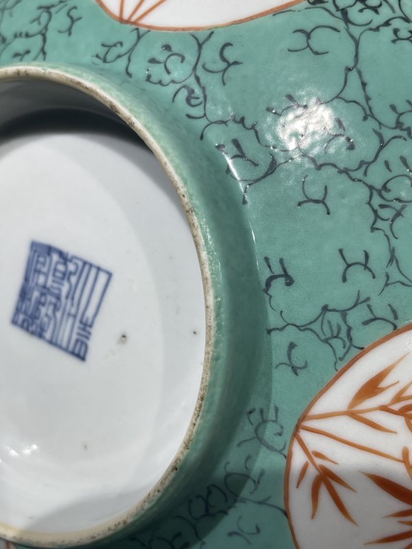 清粉彩开窗矾红花卉纹碗 - 图9