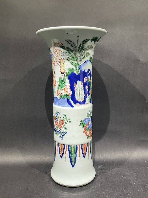 清青花五彩绘人物花觚 - 图3