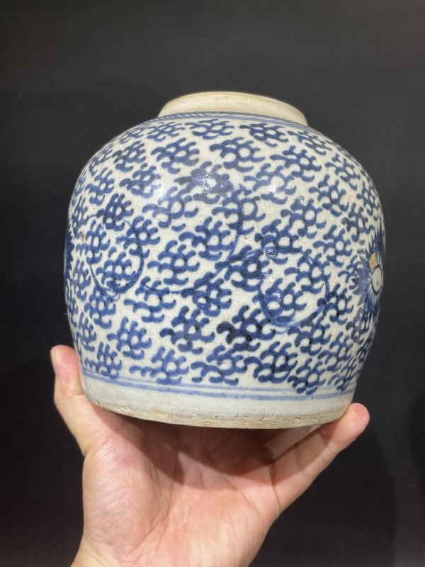 清青花太阳花罐 - 图3