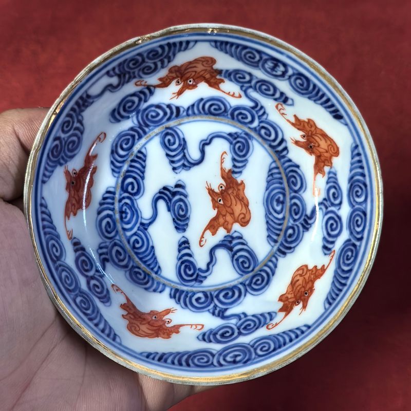 清光绪 青花矾红云蝠纹盘 - 图5