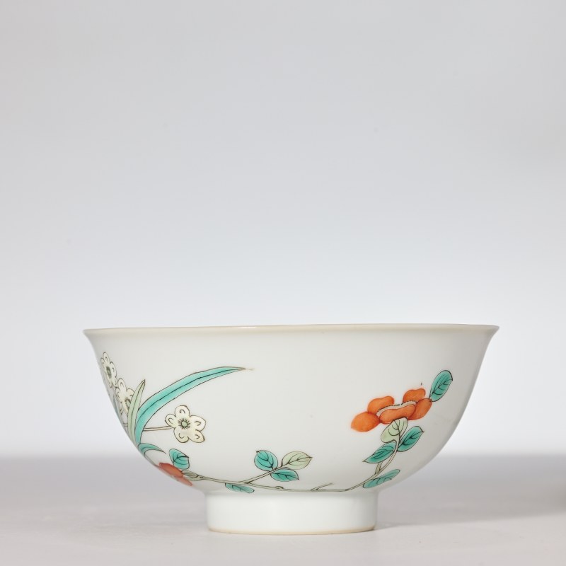 清宣统 粉彩花卉纹碗 - 图2