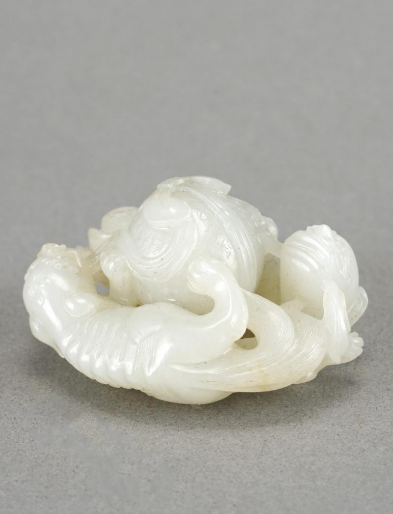    清 白玉獅子掛墜