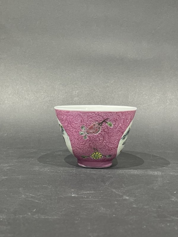 民国胭脂红轧道开窗粉彩山水纹杯 - 图4