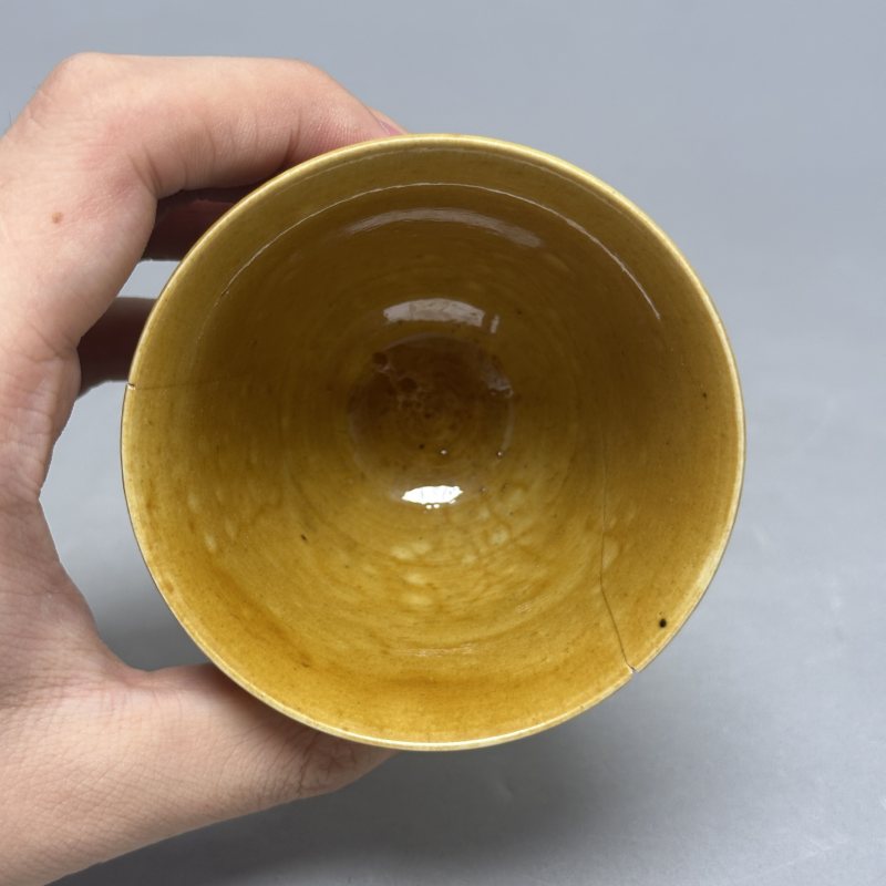 清晚期 黄釉铃铛杯 - 图5