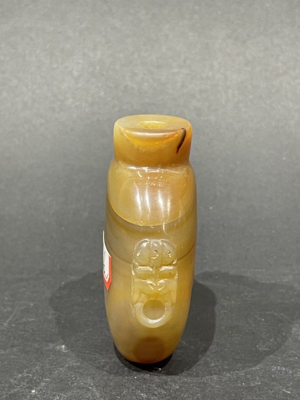 清玛瑙鼻烟壶 - 图2