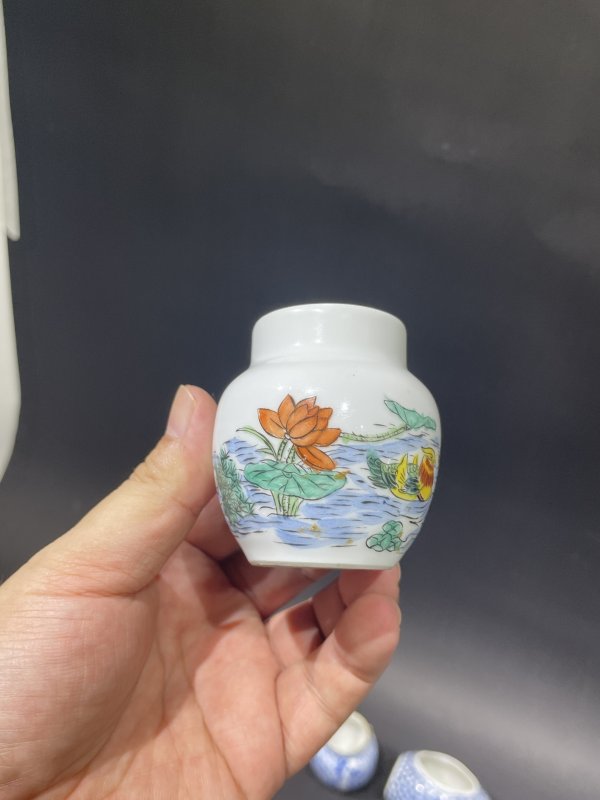 解放后青花粉彩鸟食罐一组 - 图4