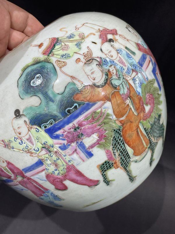 清粉彩人物纹罐 - 图7