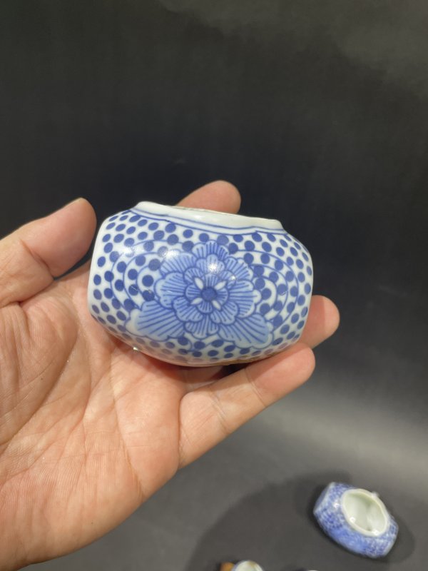 解放后青花粉彩鸟食罐一组 - 图11
