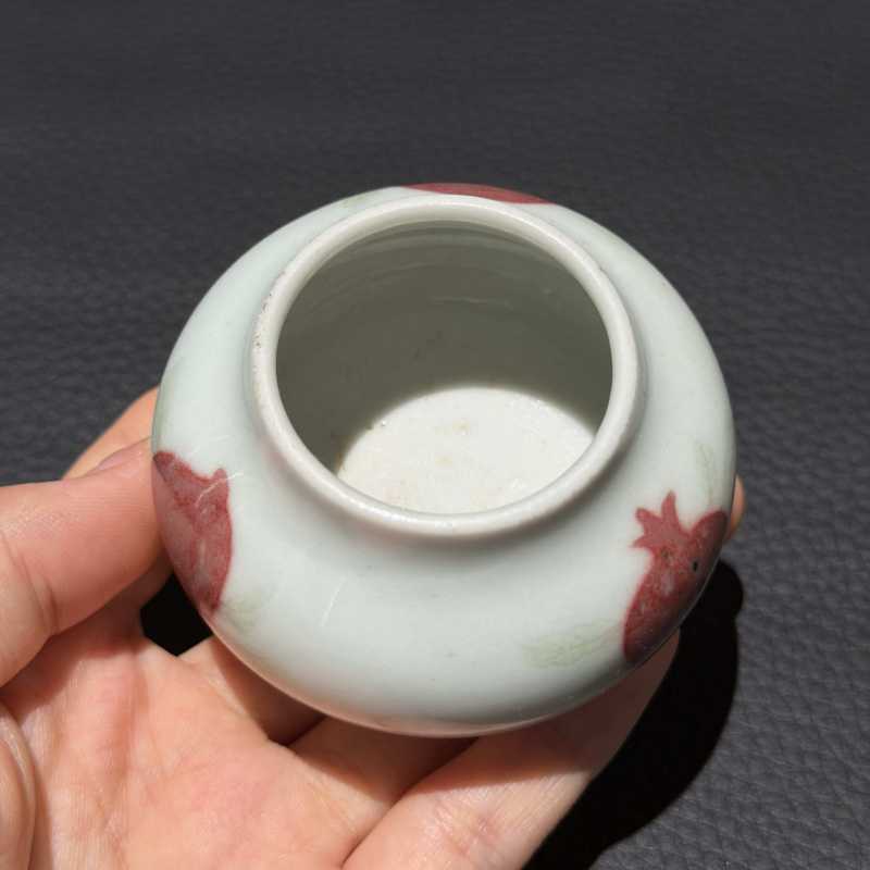 清乾隆 青花釉里红三多纹水盂 - 图6