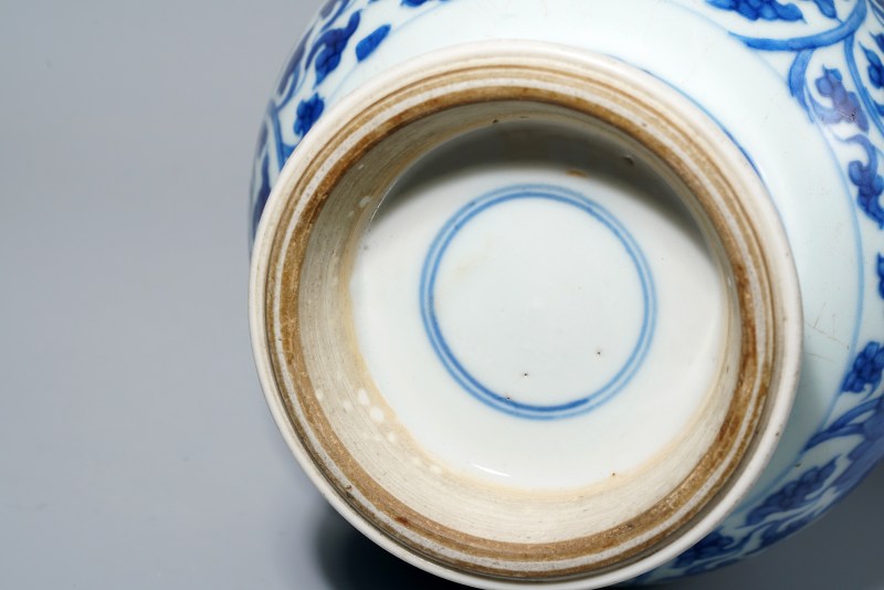 清康熙 青花缠枝莲纹尊 - 图9