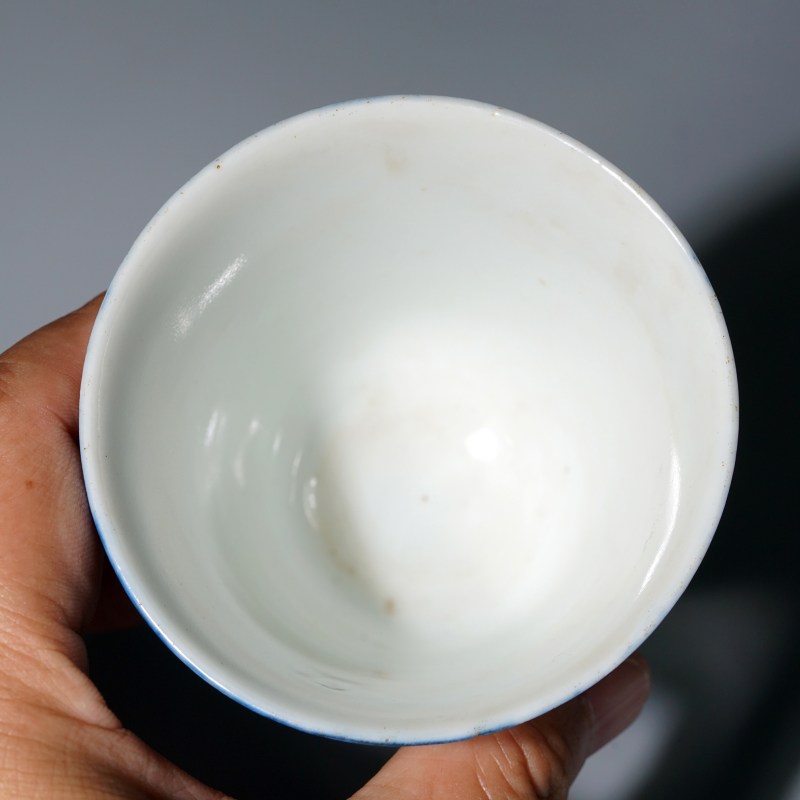 清光绪 青花缠枝莲纹铃铛杯一对 - 图9