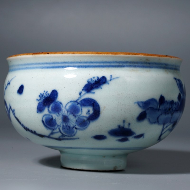 清顺治 青花折枝花卉纹净水碗 - 图4