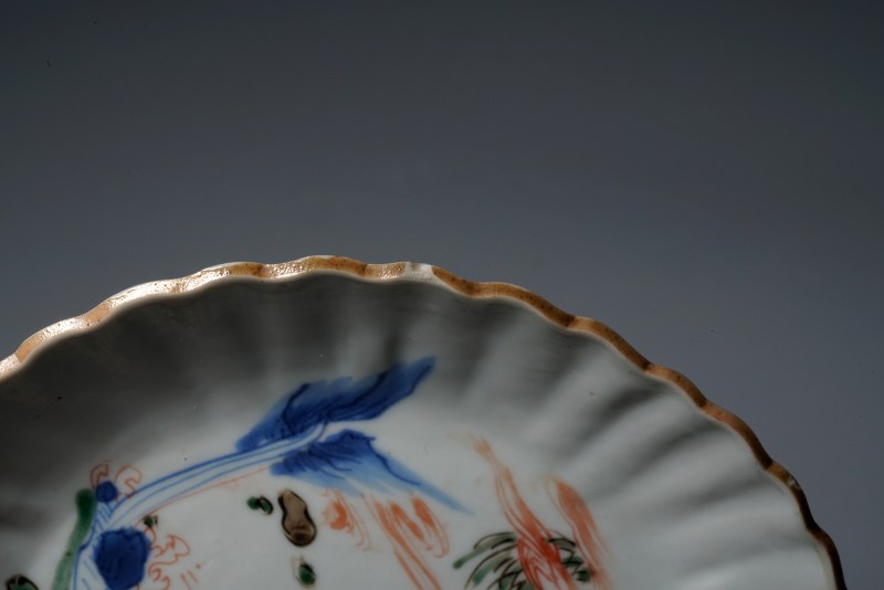 明天启 斗彩观瀑图菊瓣盘 - 图7