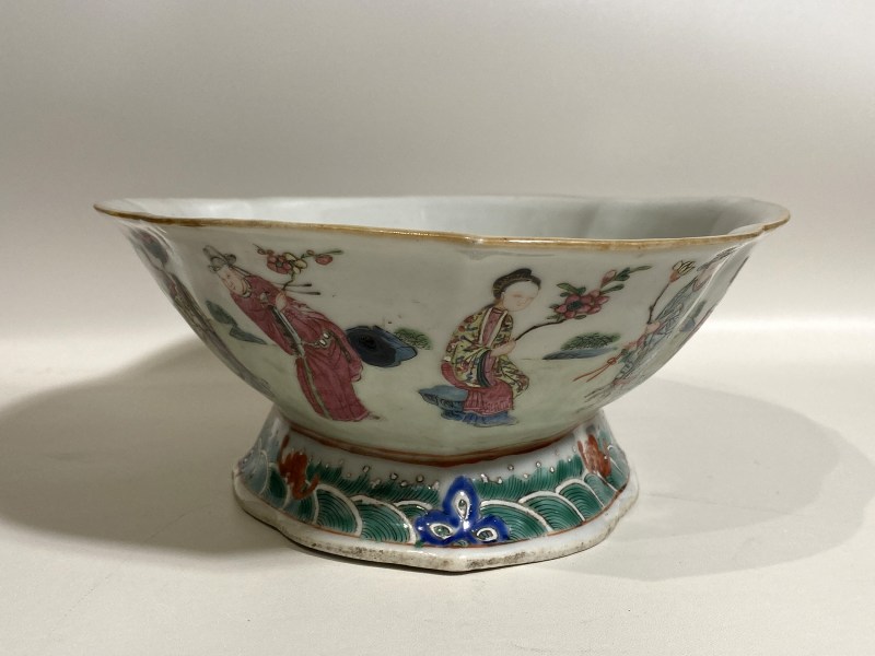清道光 粉彩十二花神海棠碗 - 图4