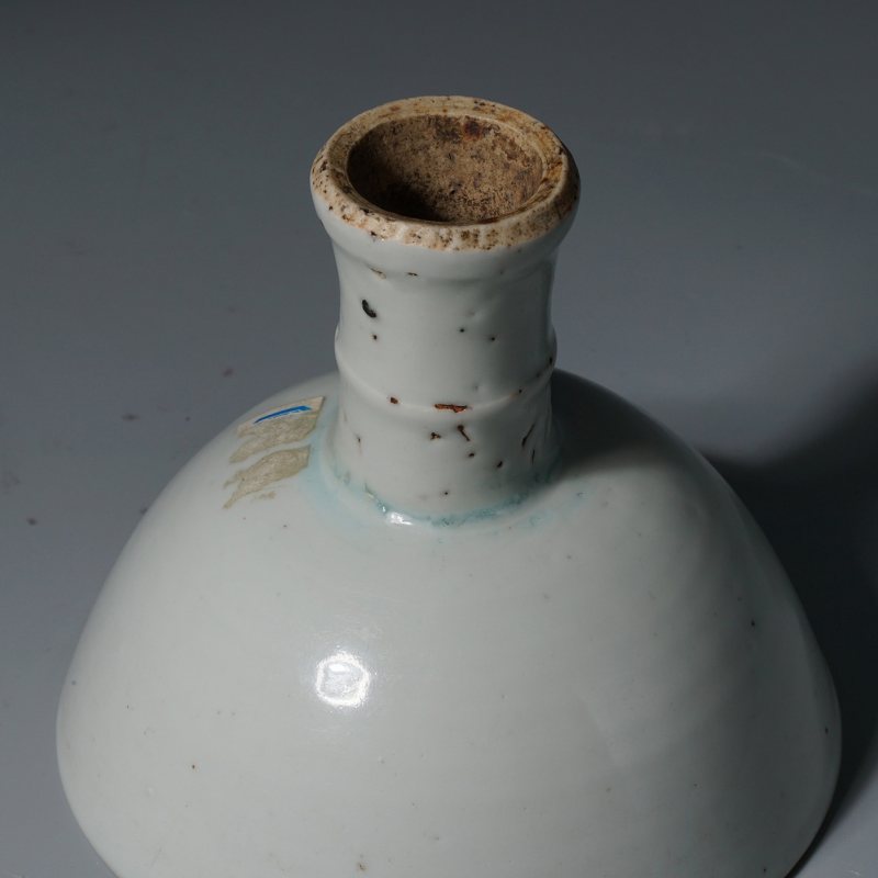 明 白釉模印缠枝莲纹高足碗 - 图15
