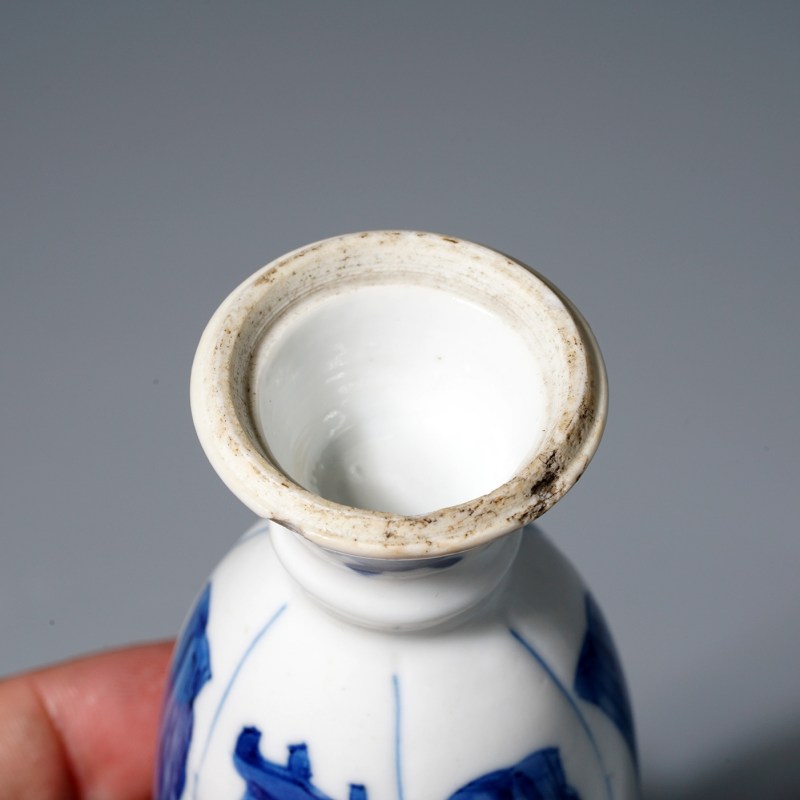清康熙 青花四美图小瓶 - 图17