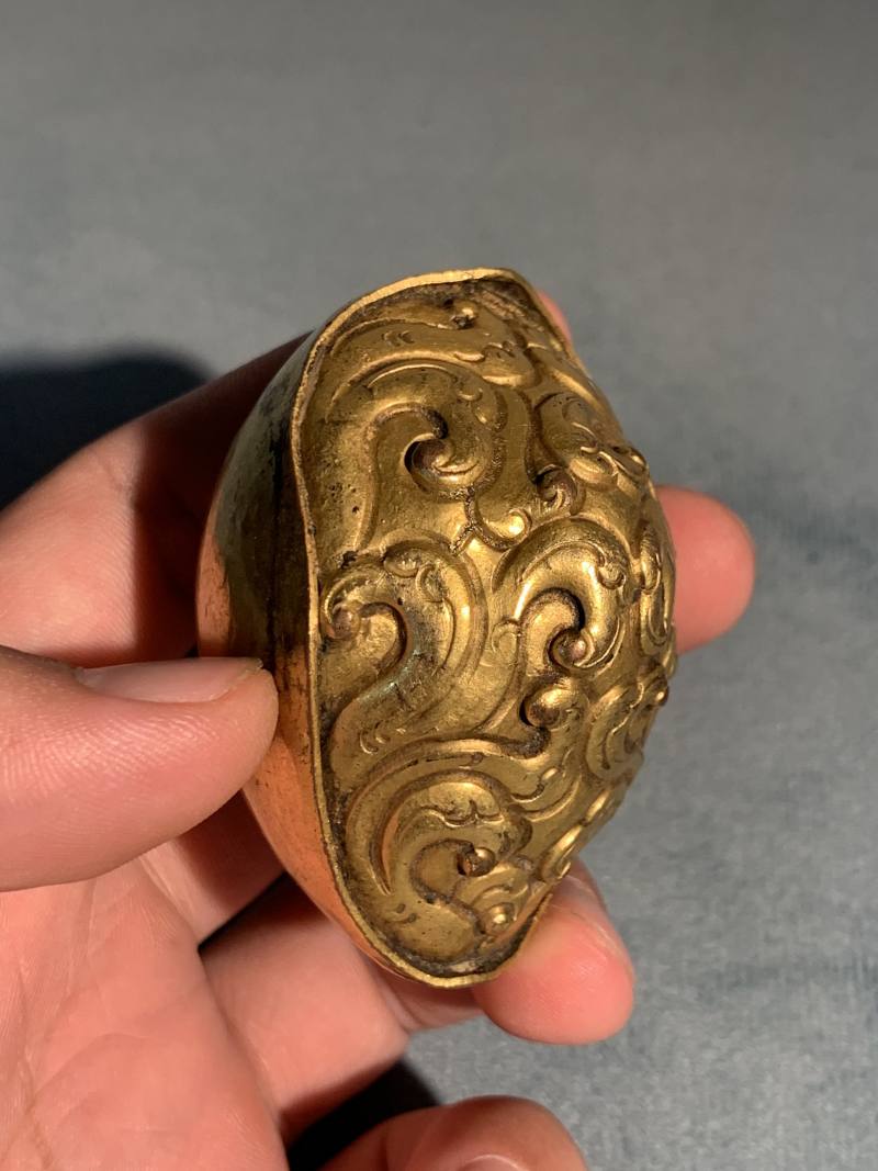 清 铜鎏金托巴碗摆件（附银质器座） - 图11