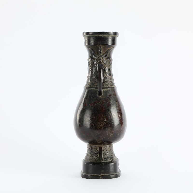 明 “邦福寺置”款铜饕餮纹双龙耳瓶 - 图2