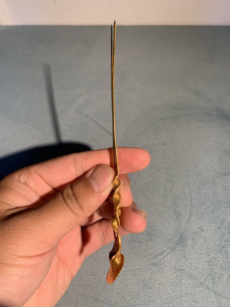 明 金双龙纹花首钗 - 图9