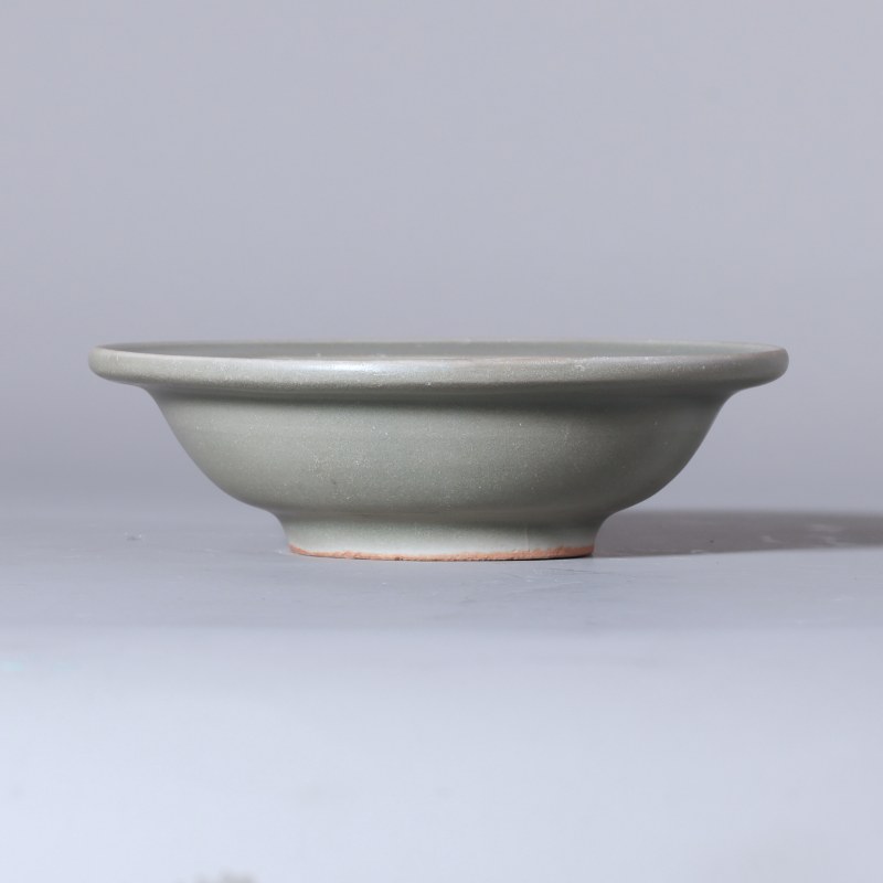 明代 龙泉窑青釉菊瓣洗 - 图2
