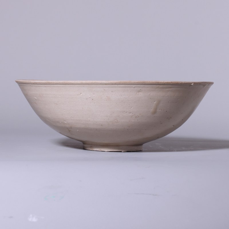 明代 白釉大碗 - 图1