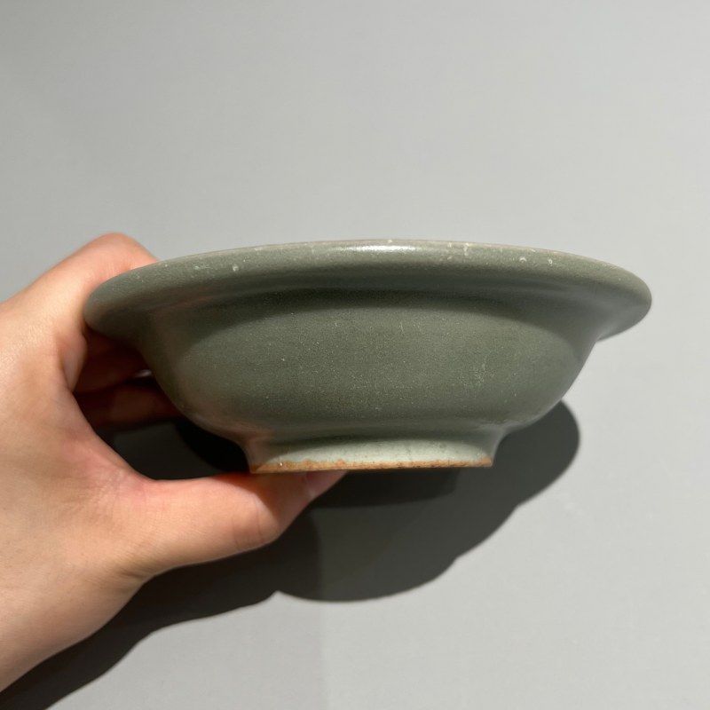 明代 龙泉窑青釉菊瓣洗 - 图6