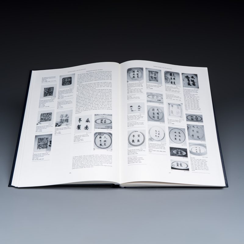 Regina Krahl, John Ayers: Chinese Ceramics in the Topkapi Saray Museum, Istanbul: A Complete Catalogue, 3 volumes - 图4