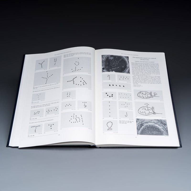 Regina Krahl, John Ayers: Chinese Ceramics in the Topkapi Saray Museum, Istanbul: A Complete Catalogue, 3 volumes - 图6