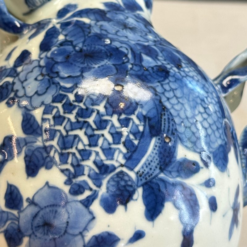 A Chinese blue and white peach-shaped cadogan-type wine pot - 图32