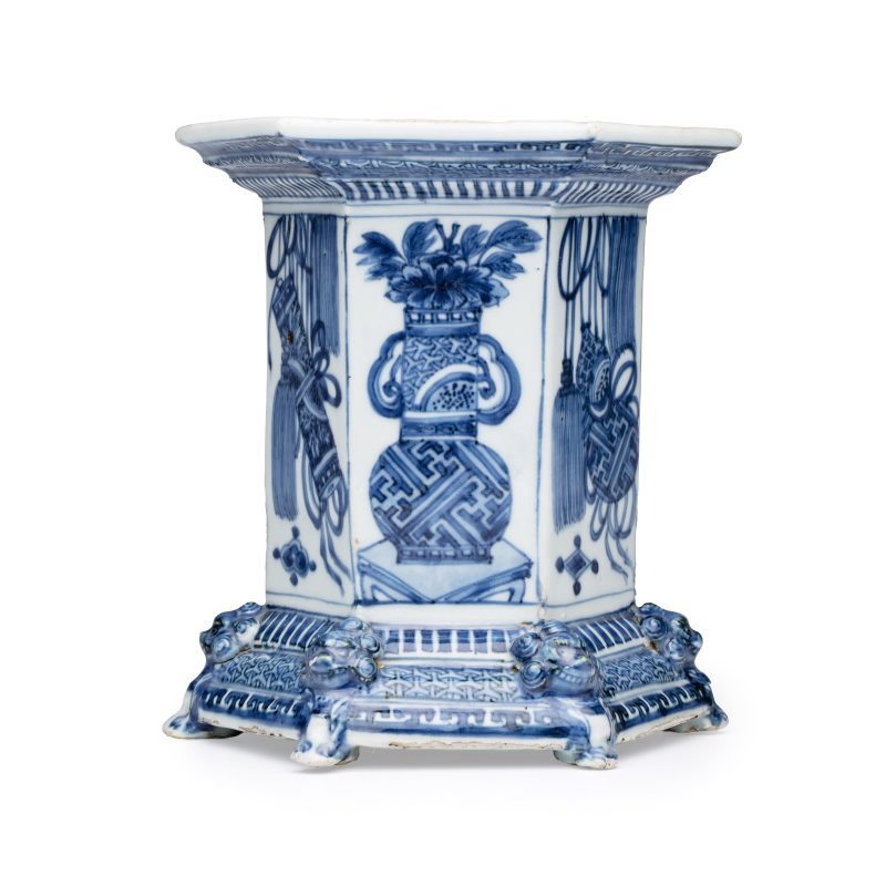 An extremely rare Chinese blue and white hexagonal salt